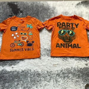 Carter’s set  of 2 shirts